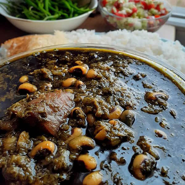 0 تا 100 طرز تهیه خورشت قورمه سبزی خوشمزه و مجلسی